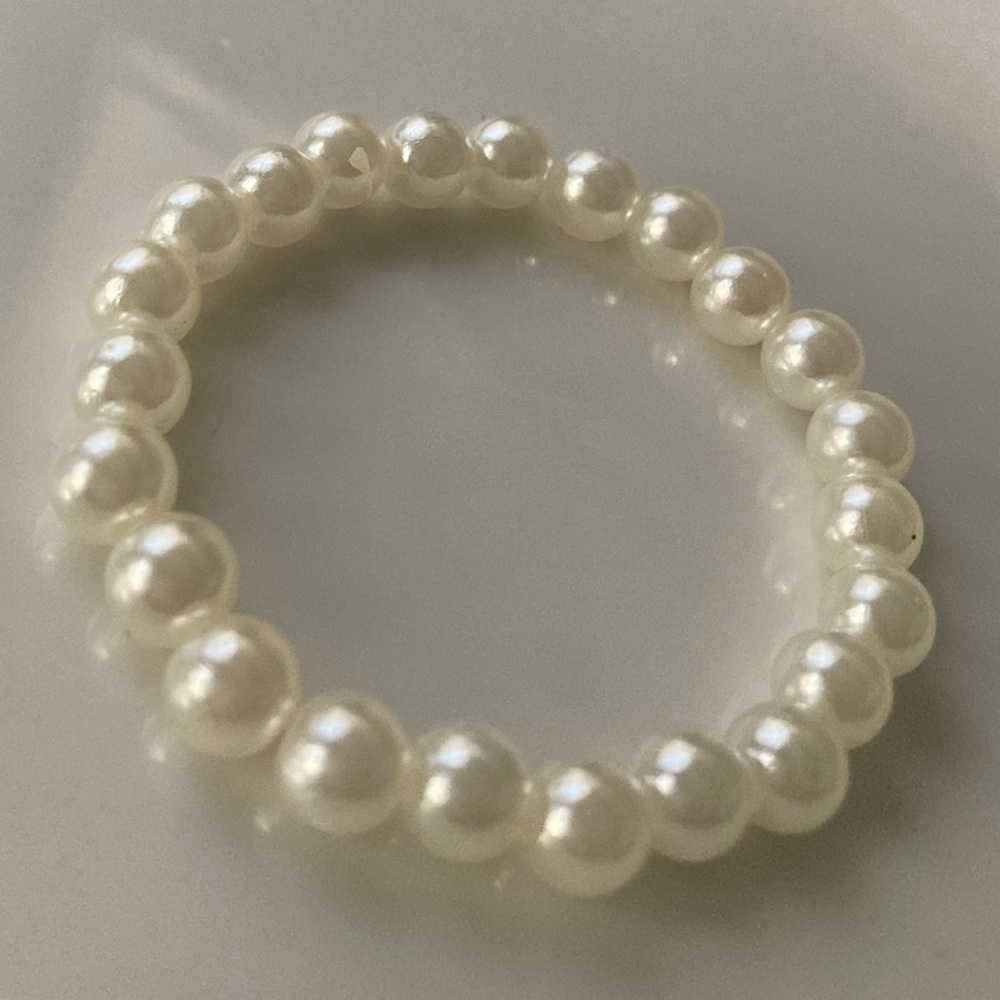 Exquisitely Delicate Freshwater Vintage & Simply Style  Pearl Bracelet - Picture 11 of 11